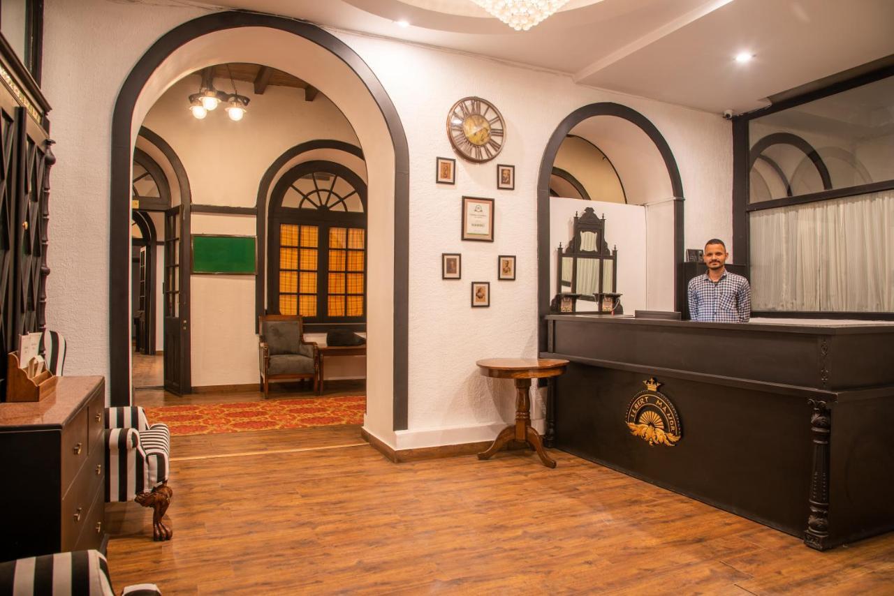 Ilbert Manor Hotell Mussoorie Eksteriør bilde